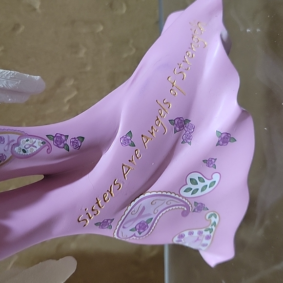 Thomas Kinkade Breast Cancer Awareness Angelic Sisters of Hope Collection - Picture 3 of 12